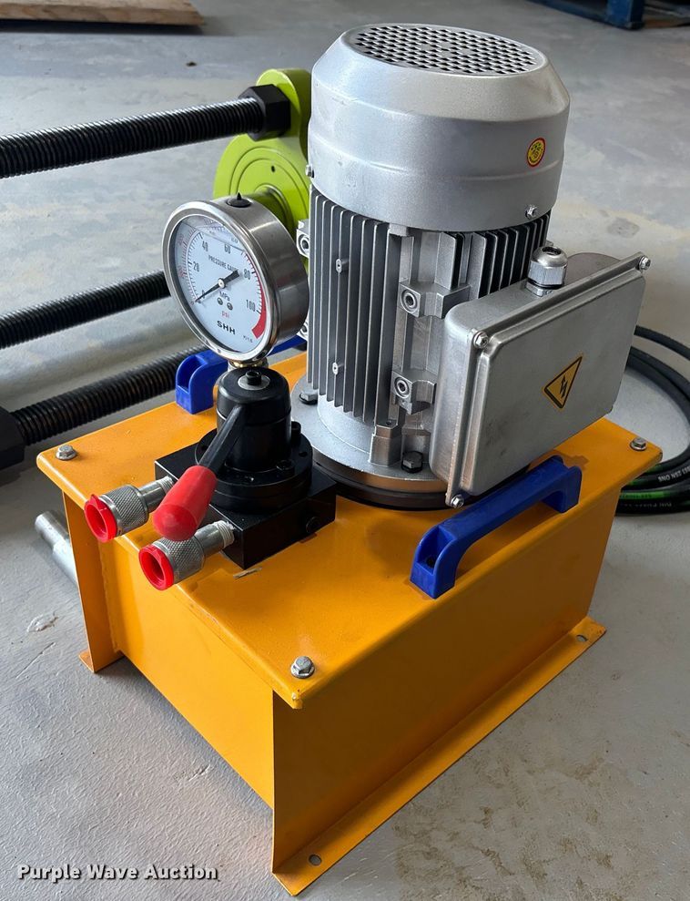 image for item DS2493 Track pin press 