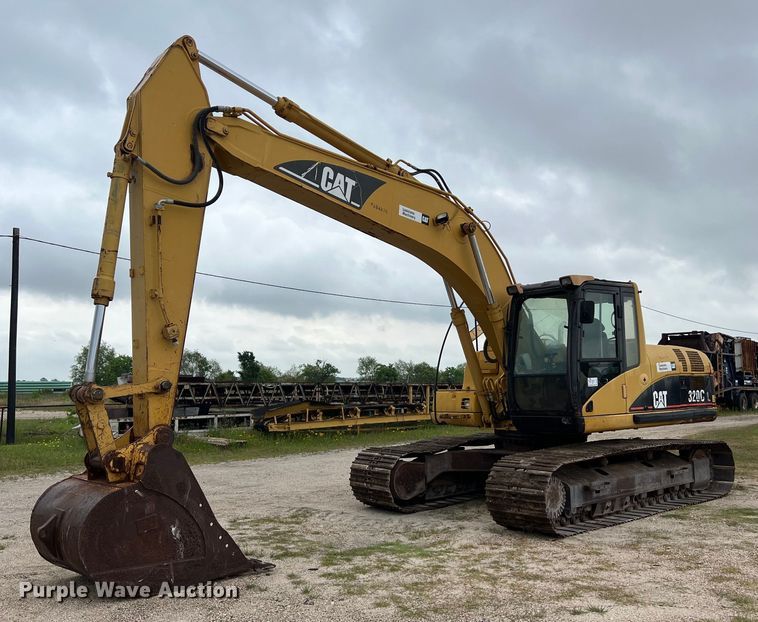image for item DS2971 2005 Caterpillar 320C excavator