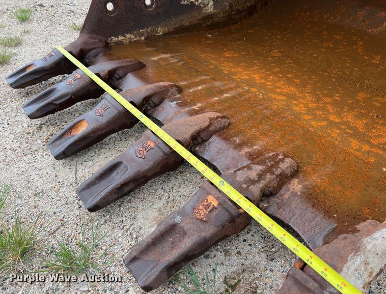 image for item DS2971 2005 Caterpillar 320C excavator