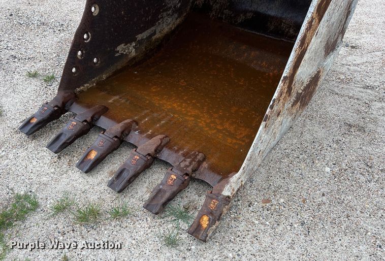 image for item DS2971 2005 Caterpillar 320C excavator