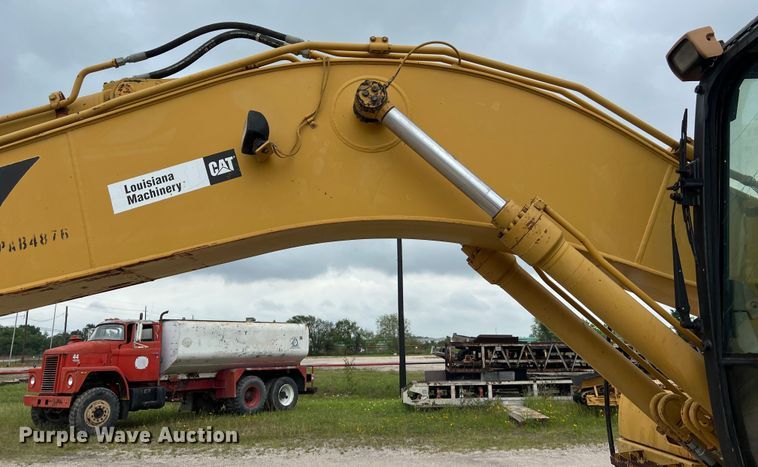 image for item DS2971 2005 Caterpillar 320C excavator
