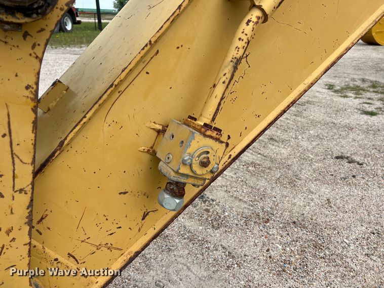 image for item DS2971 2005 Caterpillar 320C excavator