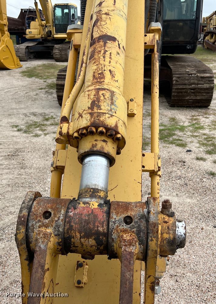 image for item DS2971 2005 Caterpillar 320C excavator