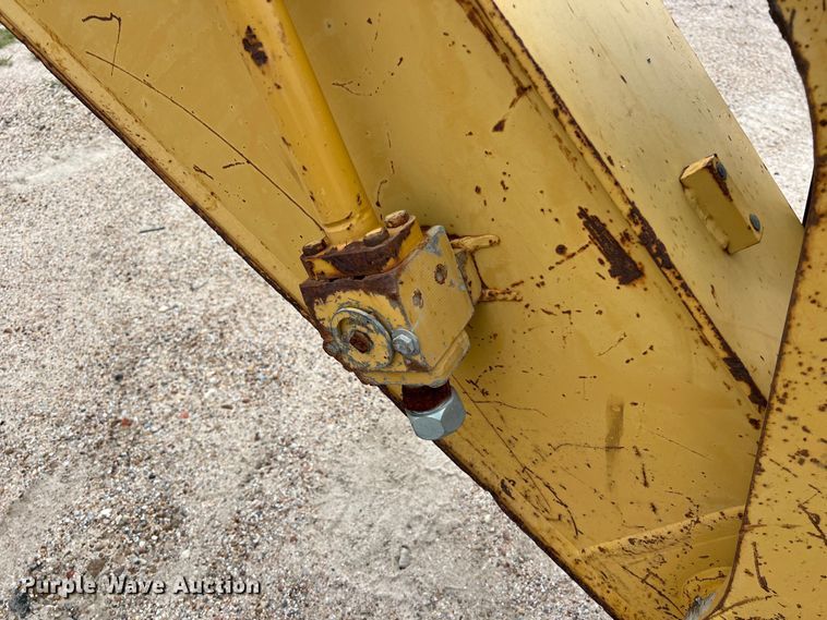 image for item DS2971 2005 Caterpillar 320C excavator