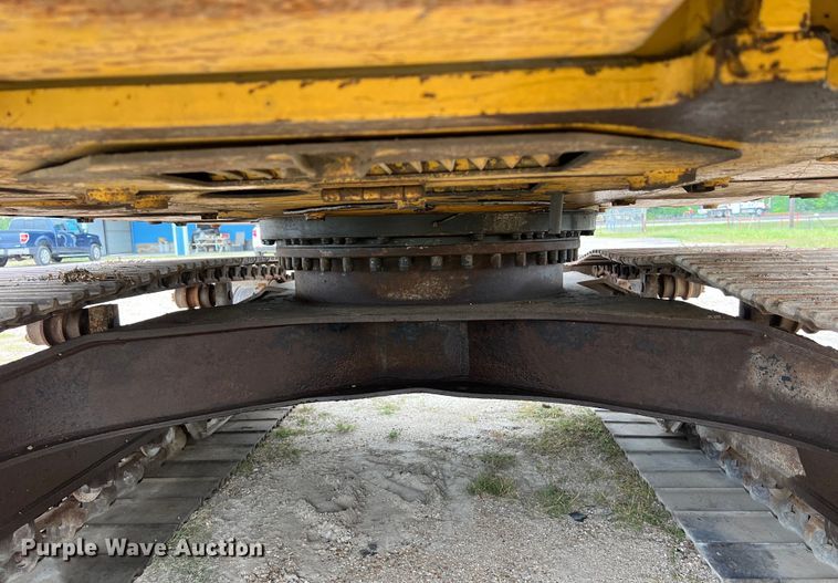 image for item DS2971 2005 Caterpillar 320C excavator