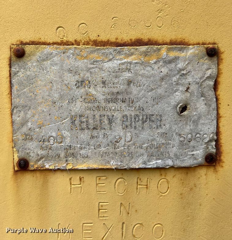 image for item DS2972 Caterpillar D9 dozer