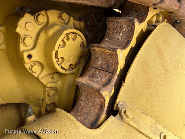 image for item DS2972 Caterpillar D9 dozer