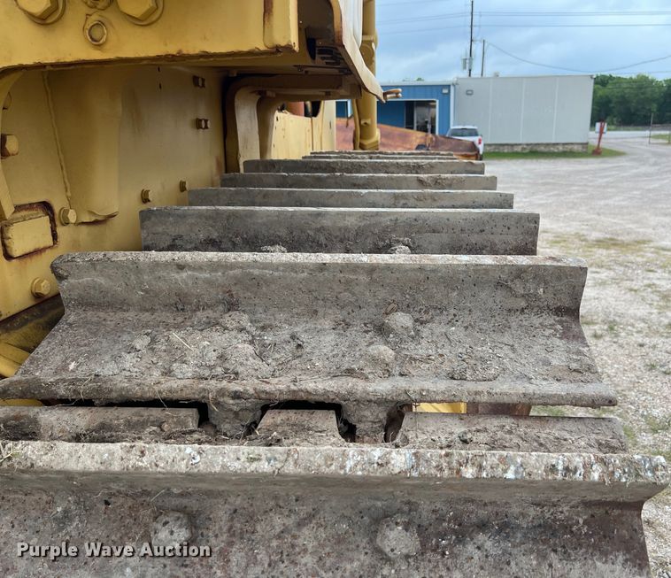 image for item DS2972 Caterpillar D9 dozer