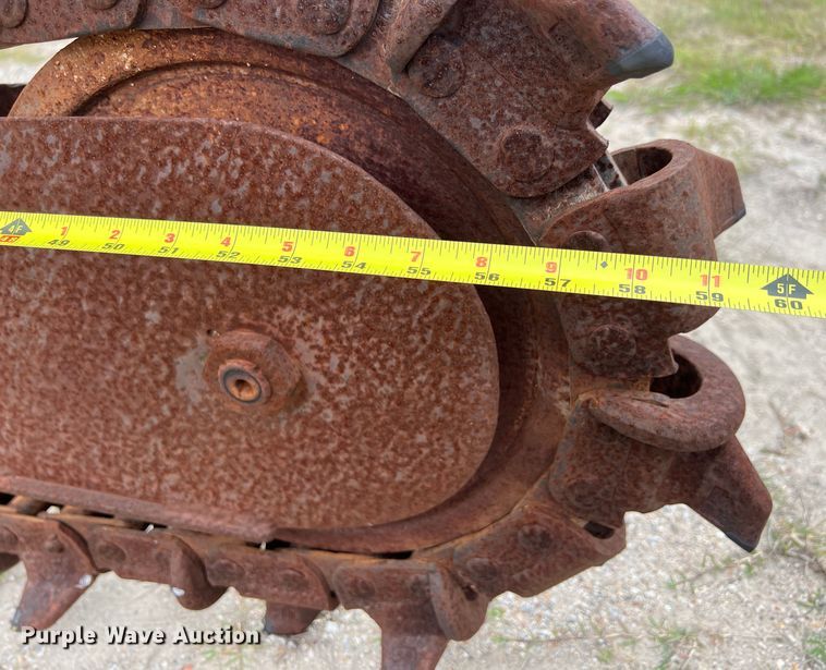 image for item DS2981 2000 Ditch Witch  3700DD trencher