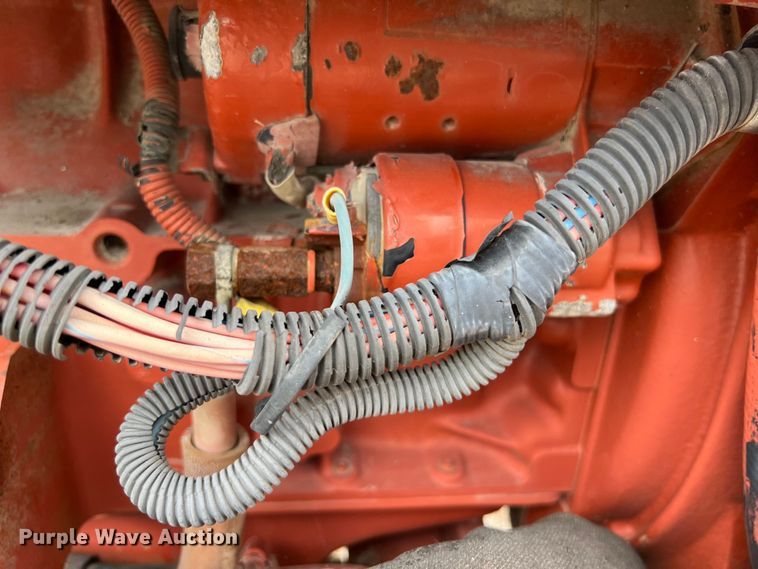 image for item DS2981 2000 Ditch Witch  3700DD trencher