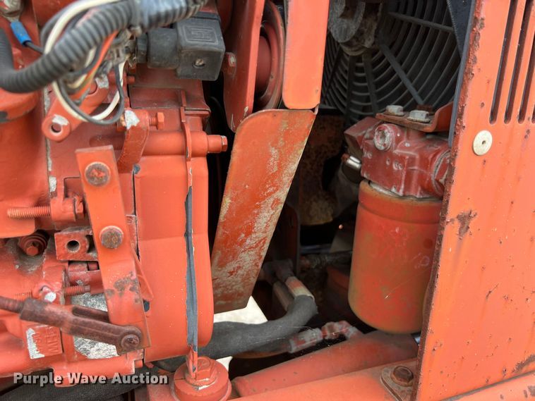 image for item DS2981 2000 Ditch Witch  3700DD trencher