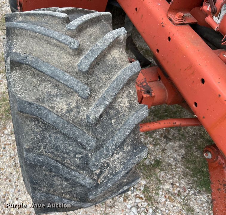 image for item DS2981 2000 Ditch Witch  3700DD trencher