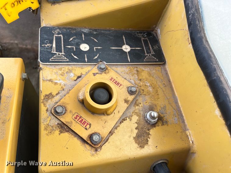 image for item DS2984 Rayco 1275 mulcher