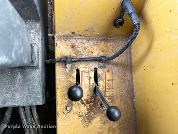 image for item DS2984 Rayco 1275 mulcher