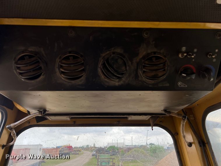 image for item DS2984 Rayco 1275 mulcher