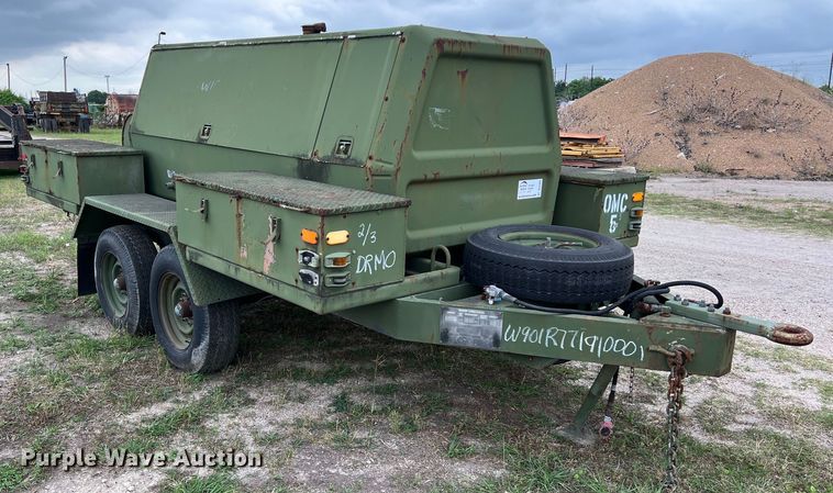 image for item DS2985 1985 Ingersoll-Rand P-250-W-D-M-H268 air compressor