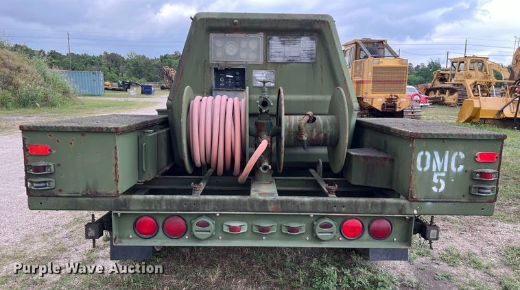 image for item DS2985 1985 Ingersoll-Rand P-250-W-D-M-H268 air compressor