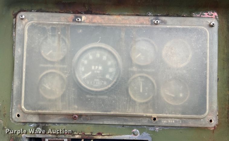 image for item DS2985 1985 Ingersoll-Rand P-250-W-D-M-H268 air compressor