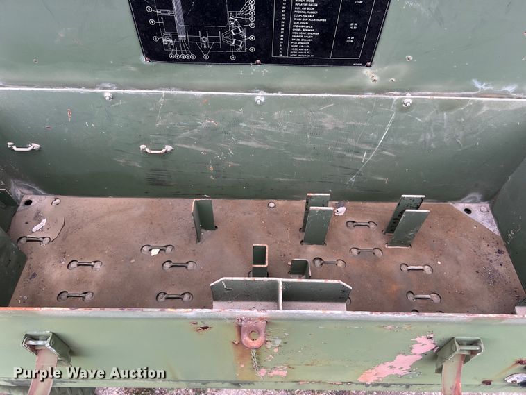 image for item DS2985 1985 Ingersoll-Rand P-250-W-D-M-H268 air compressor