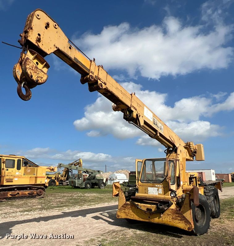 image for item DS2988 Galion D137064 crane