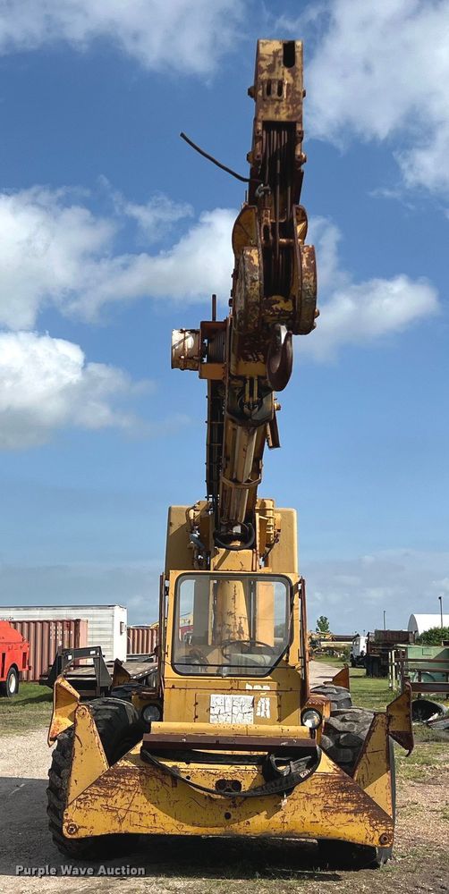 image for item DS2988 Galion D137064 crane