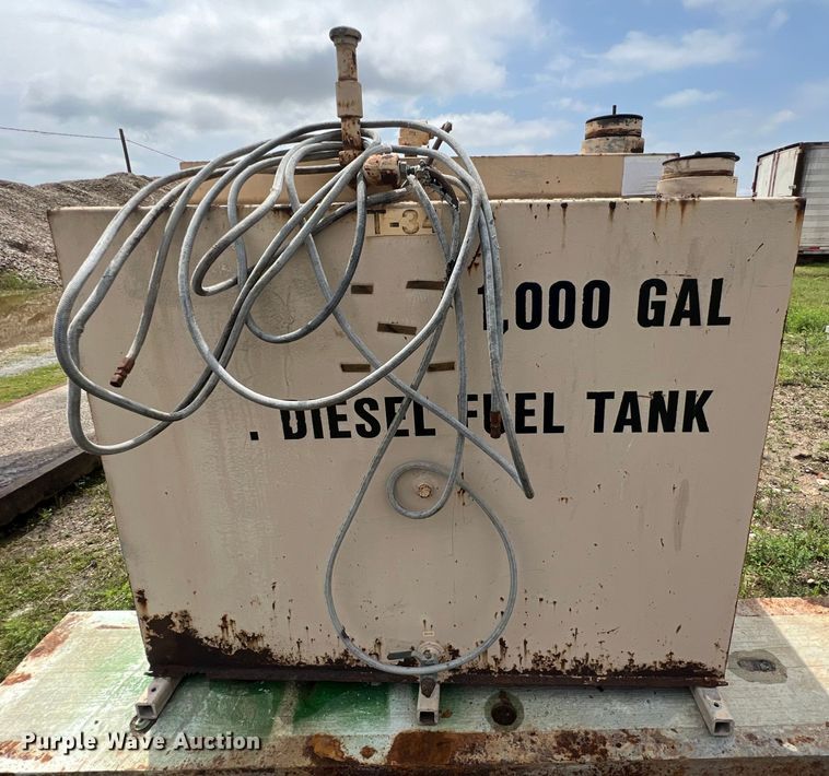 image for item DS2992 Tramont fuel tank