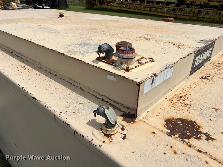 image for item DS2992 Tramont fuel tank