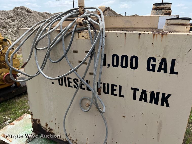 image for item DS2992 Tramont fuel tank