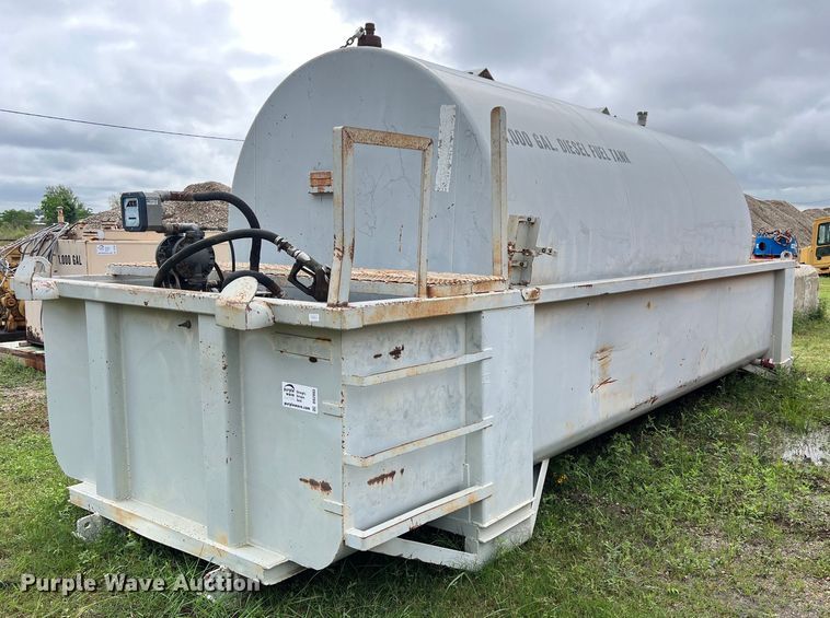 image for item DS2993 Fuel tank