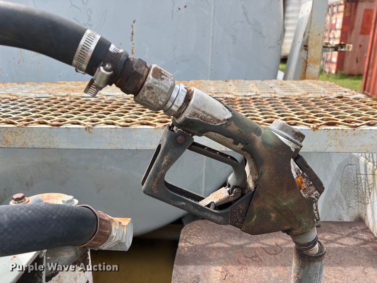 image for item DS2993 Fuel tank