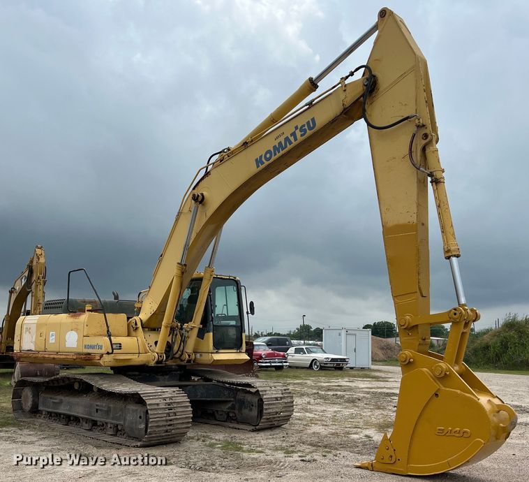 image for item DS3001 2003 Komatsu  PC300LC excavator