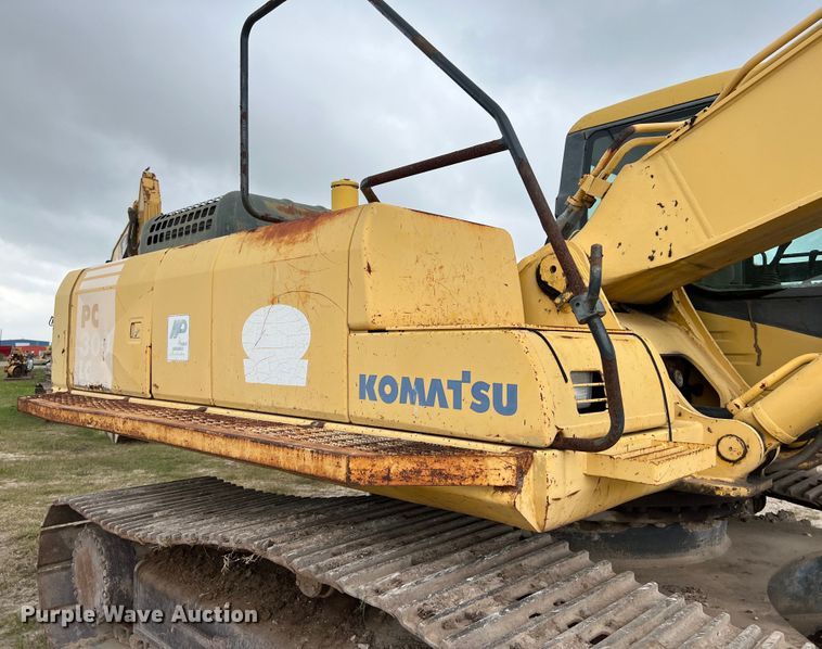 image for item DS3001 2003 Komatsu  PC300LC excavator