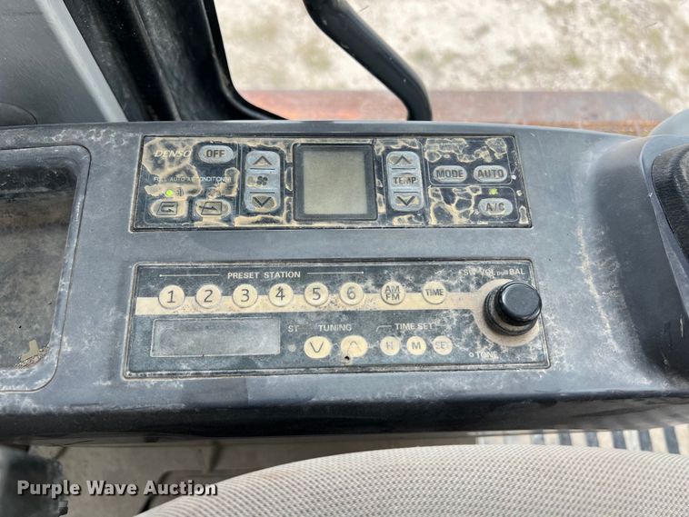 image for item DS3001 2003 Komatsu  PC300LC excavator
