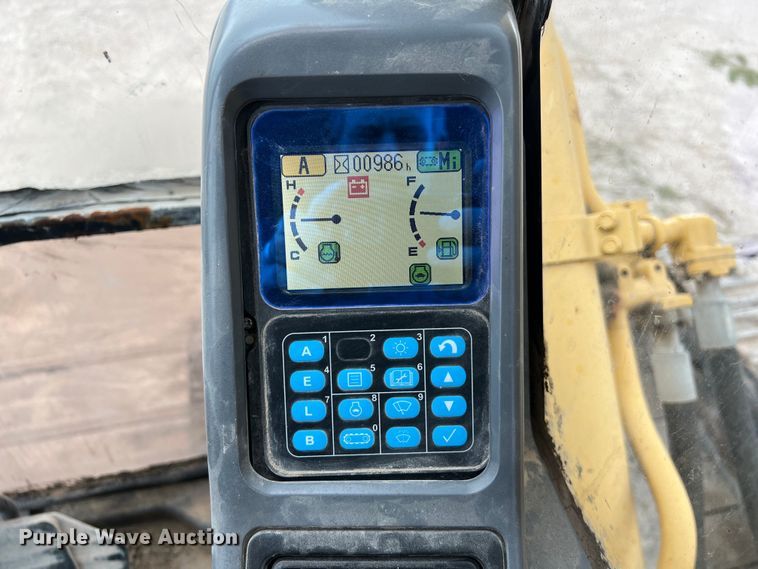 image for item DS3001 2003 Komatsu  PC300LC excavator