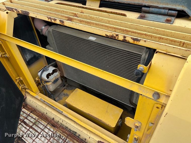 image for item DS3001 2003 Komatsu  PC300LC excavator