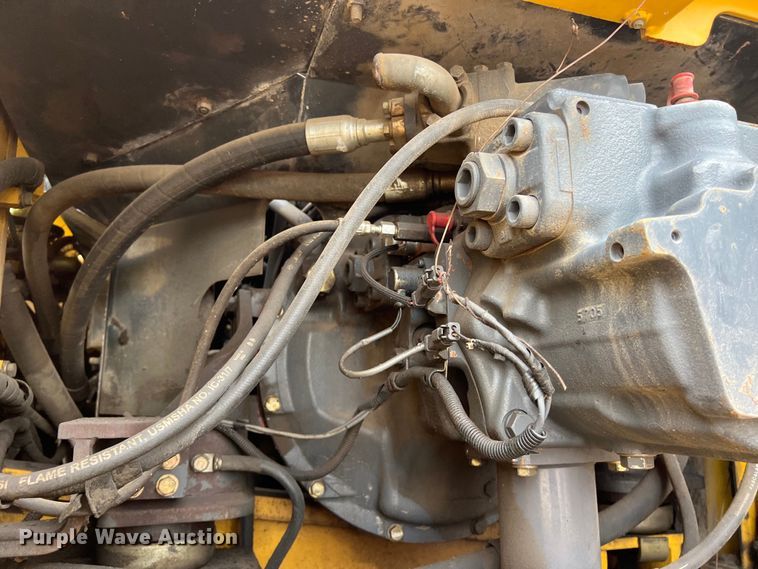 image for item DS3001 2003 Komatsu  PC300LC excavator