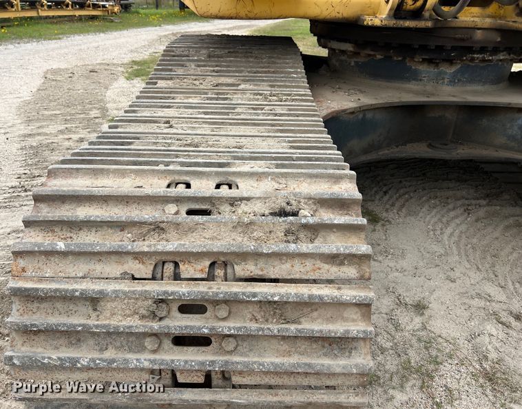 image for item DS3001 2003 Komatsu  PC300LC excavator