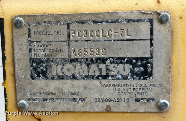 image for item DS3001 2003 Komatsu  PC300LC excavator