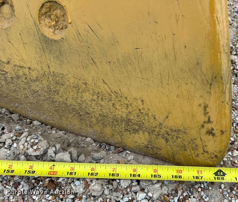 image for item DS3002 1978 Caterpillar D9H dozer