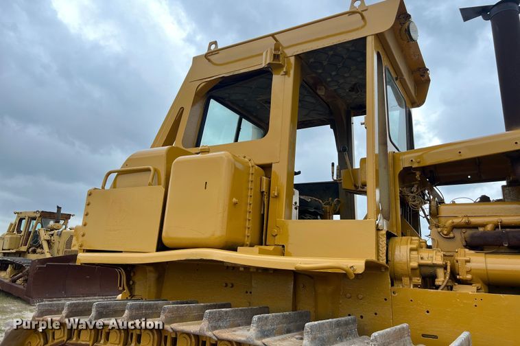 image for item DS3002 1978 Caterpillar D9H dozer