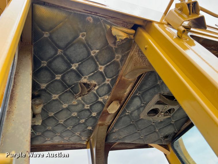 image for item DS3002 1978 Caterpillar D9H dozer