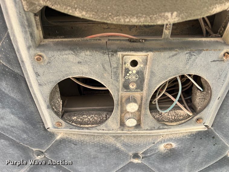 image for item DS3002 1978 Caterpillar D9H dozer