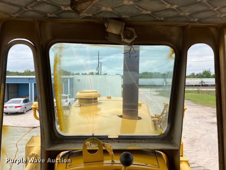 image for item DS3002 1978 Caterpillar D9H dozer