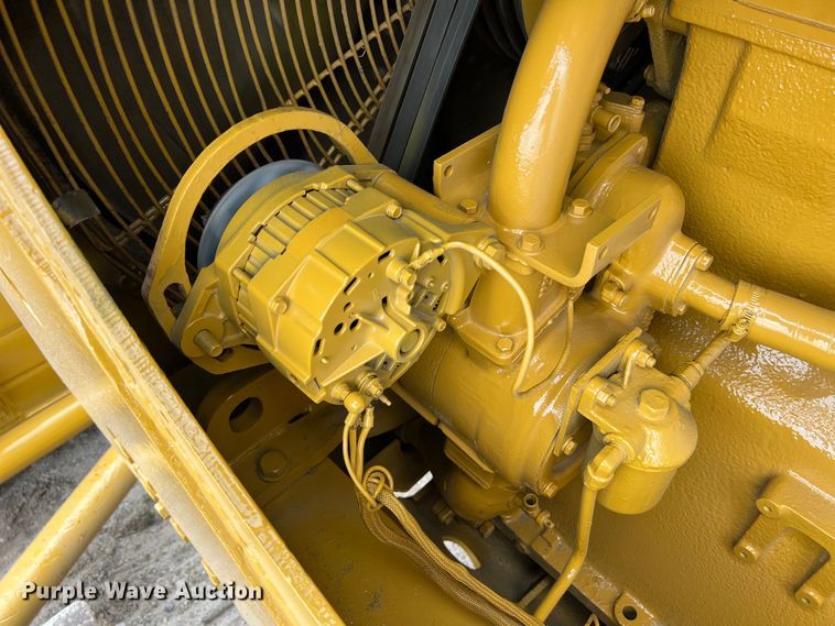 image for item DS3002 1978 Caterpillar D9H dozer