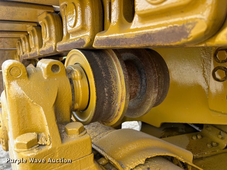 image for item DS3002 1978 Caterpillar D9H dozer