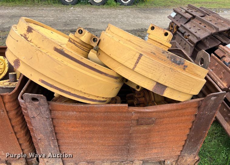 image for item DS3008 Dozer parts