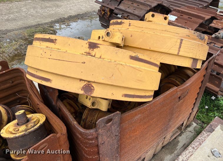 image for item DS3008 Dozer parts