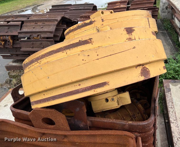 image for item DS3008 Dozer parts