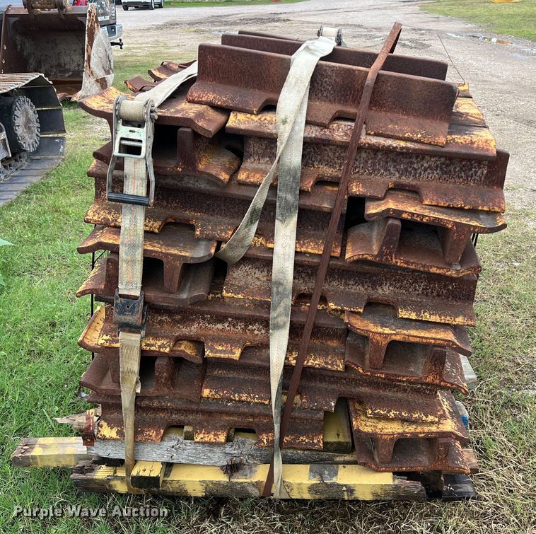 image for item DS3022 Approximately 76 24