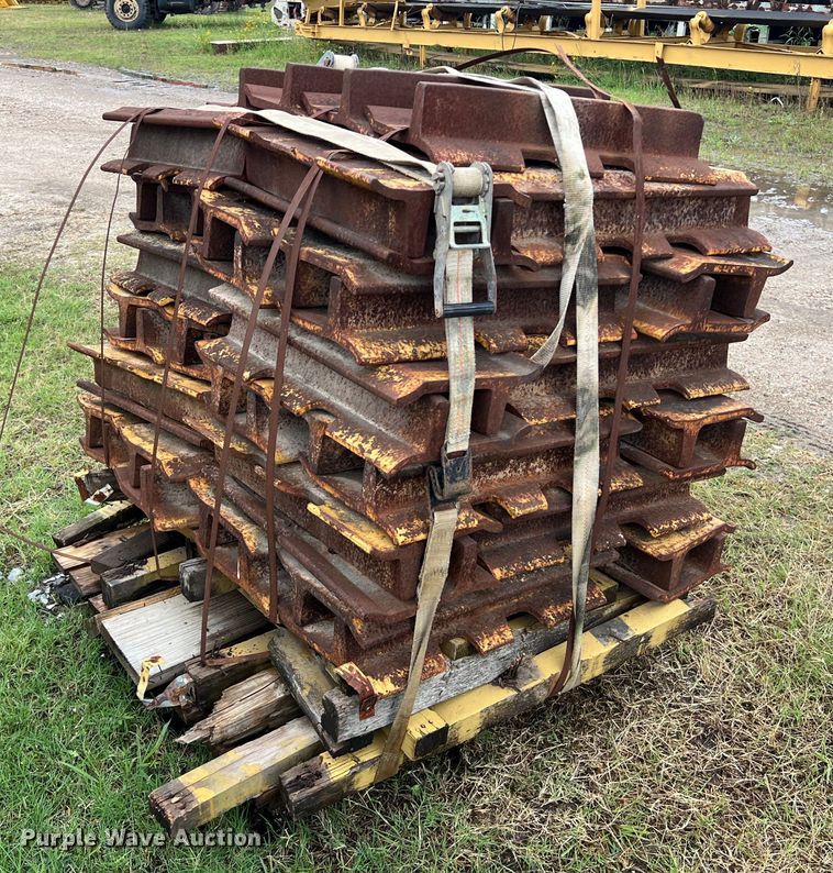 image for item DS3022 Approximately 76 24